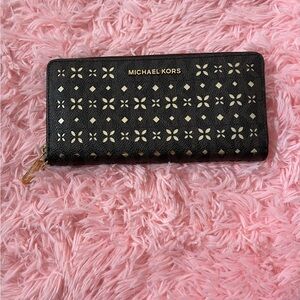 Michael Kors Jet Set Travel Continental  Wallet Brown And Gold